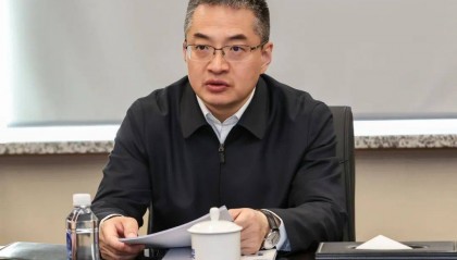 市长王浩，拟进一步使用