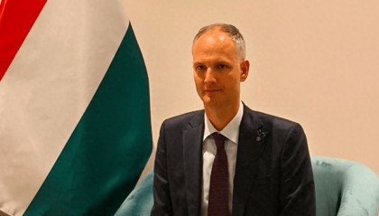 马克龙赌输了!才和中国闹翻,欧盟爆发“内讧”,都不用中方出手