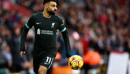 卡拉格:对萨拉赫很失望 现在比赛才是重点他再发声就太自私了