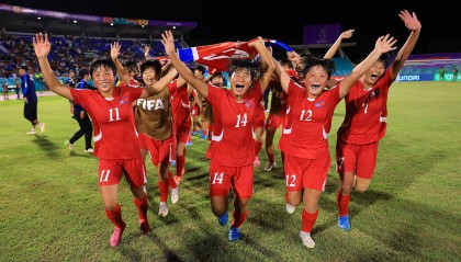 韩媒揭秘朝鲜女足出色表现:训练强度参照成年军人