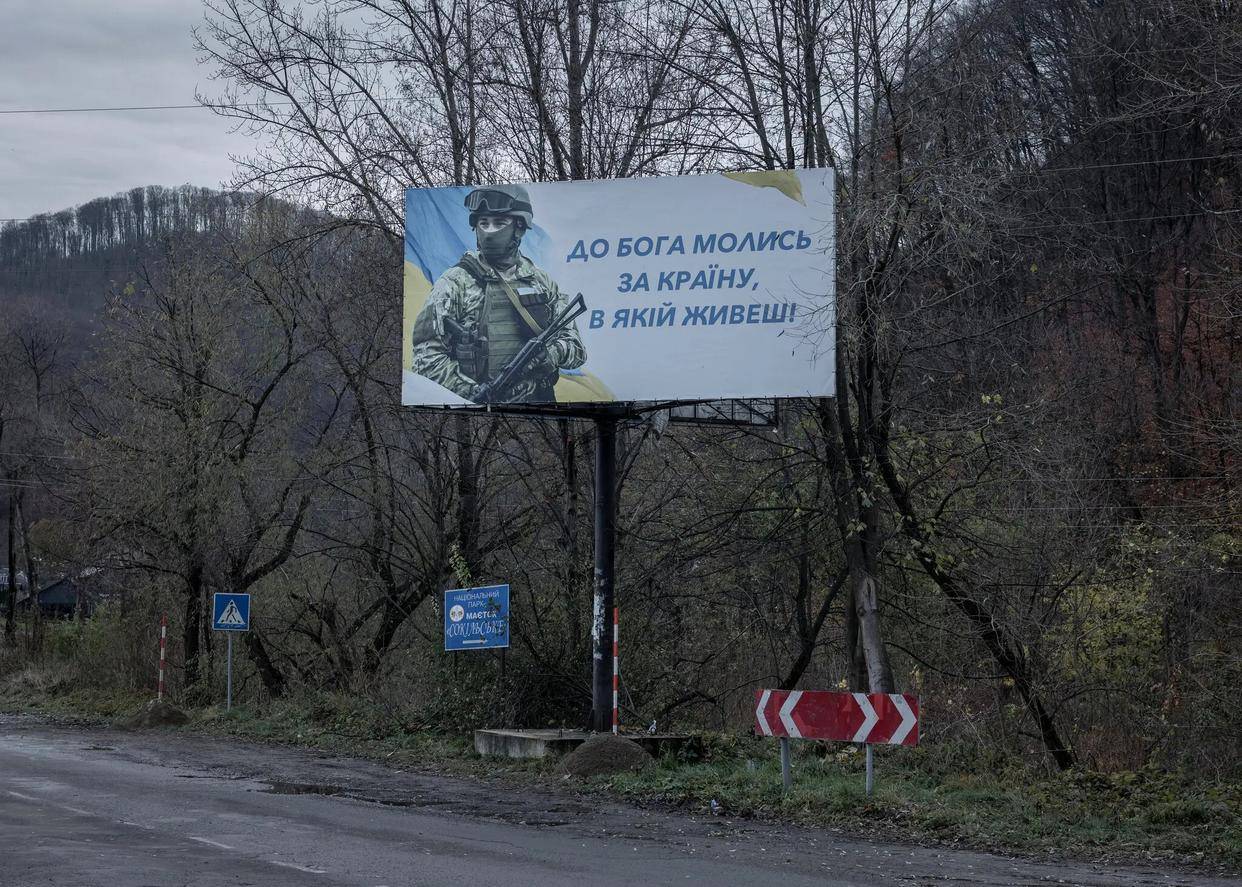 红军城大势已去，乌军士兵倒戈投俄后，公开宣布泽连斯基才是乌克兰的敌人