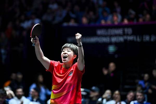 WTT蒙彼利埃冠军赛|王艺迪女单登顶,深情坦言将胜利敬呈中国队
